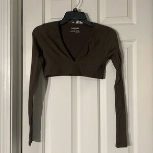 Small long sleeve crop top from Garage